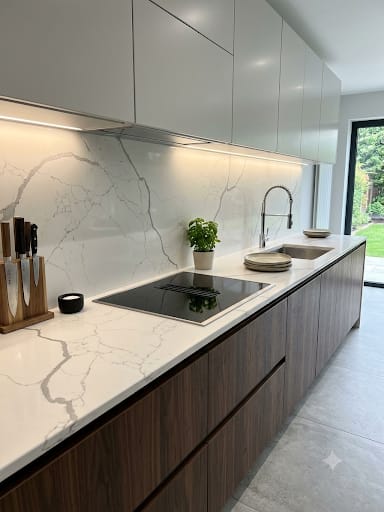 Calacatta Lissa quartz fitted as a kitchen countertop, Chennai Quartz Chennai
